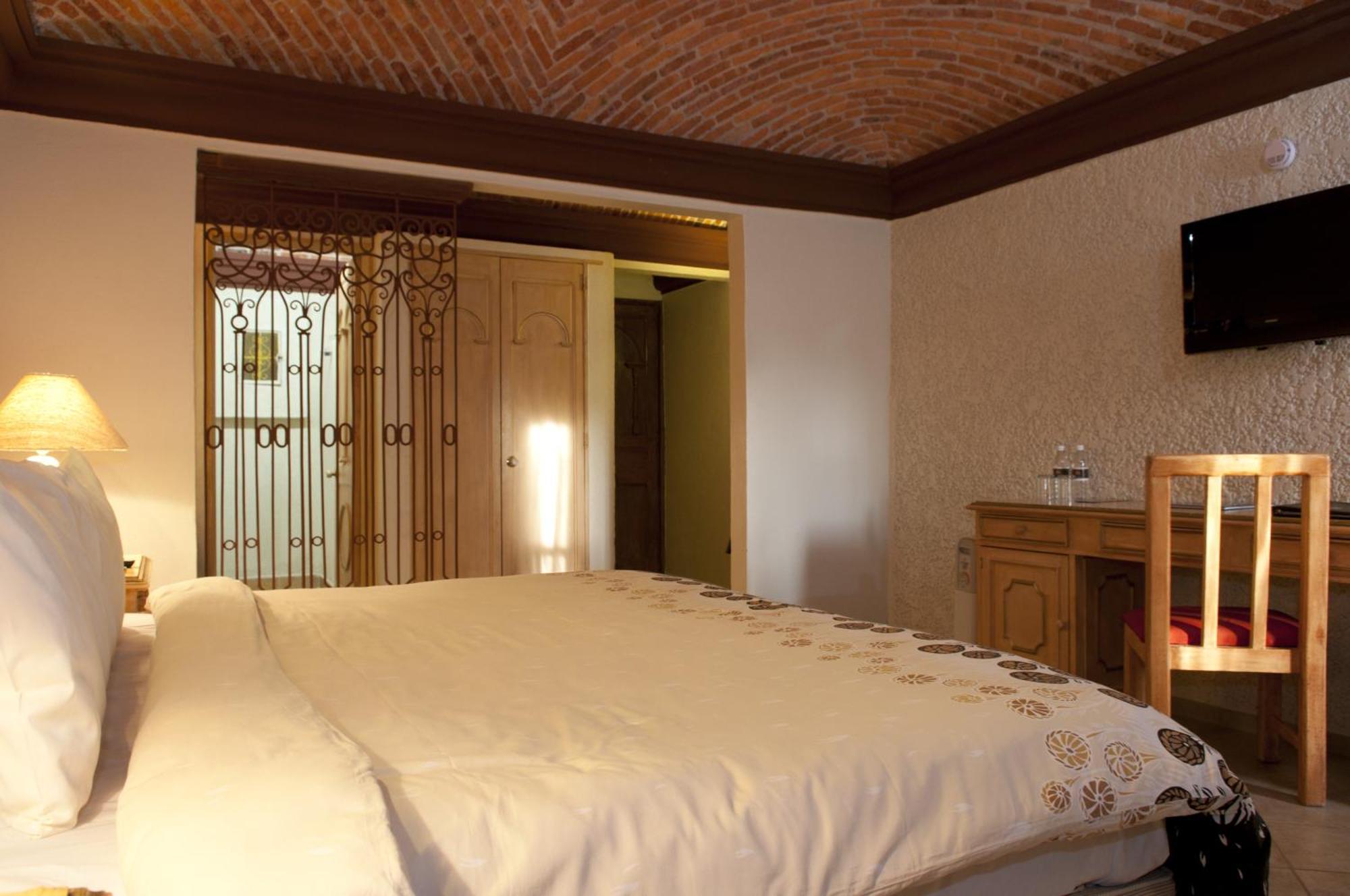 Imperio De Angeles Hotel ซานมิเกล เด อาเญนเด ห้อง รูปภาพ