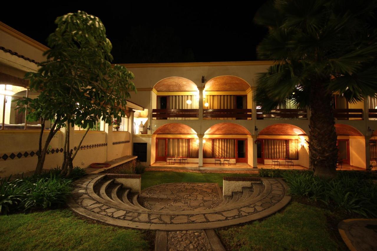 Imperio De Angeles Hotel ซานมิเกล เด อาเญนเด ภายนอก รูปภาพ